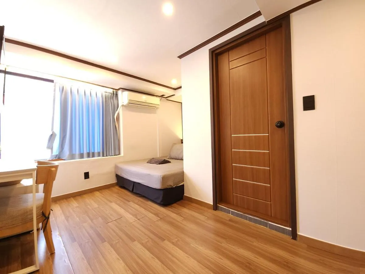 OYO Rooftop Hostel Seoul Hotel