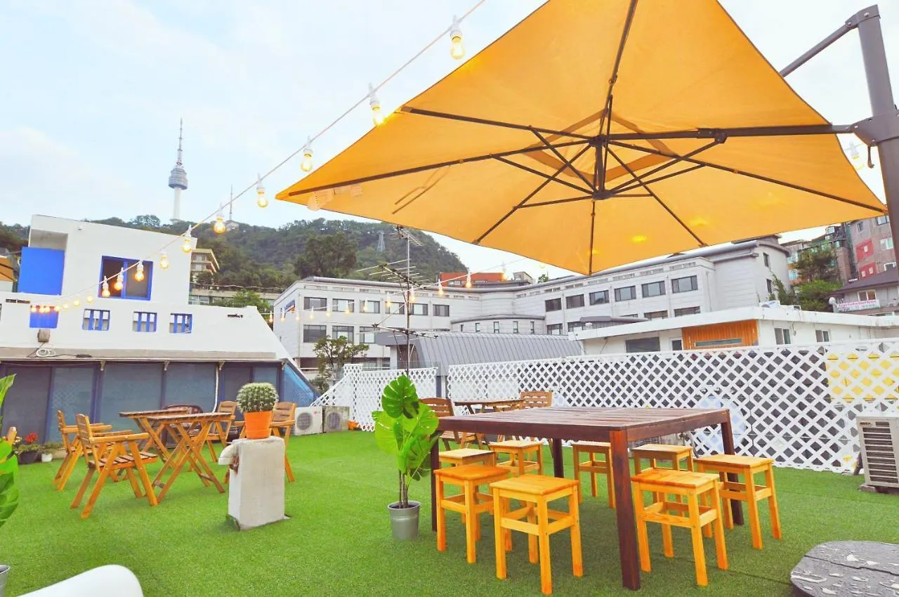 Oyo Rooftop Hostel Seoul South Korea