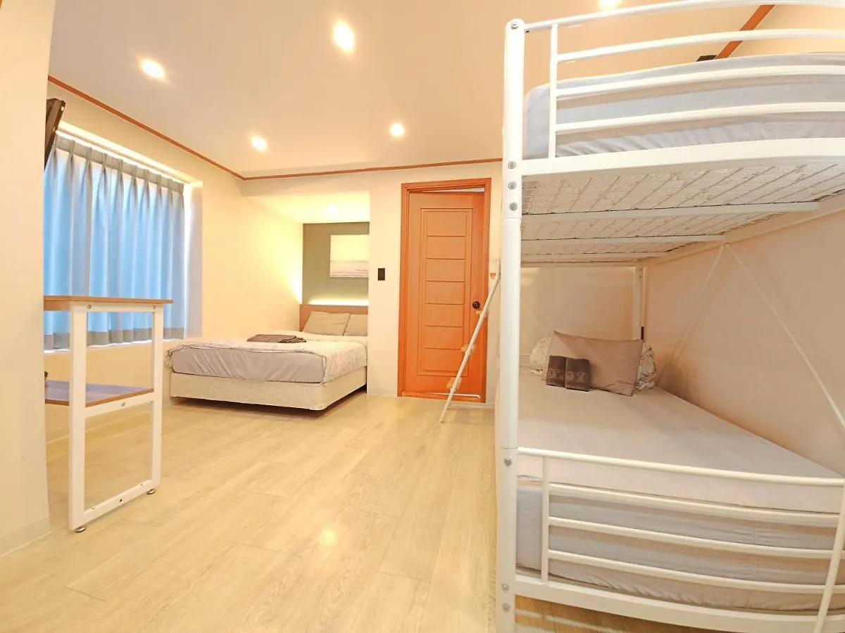 Oyo Rooftop Hostel Seoul