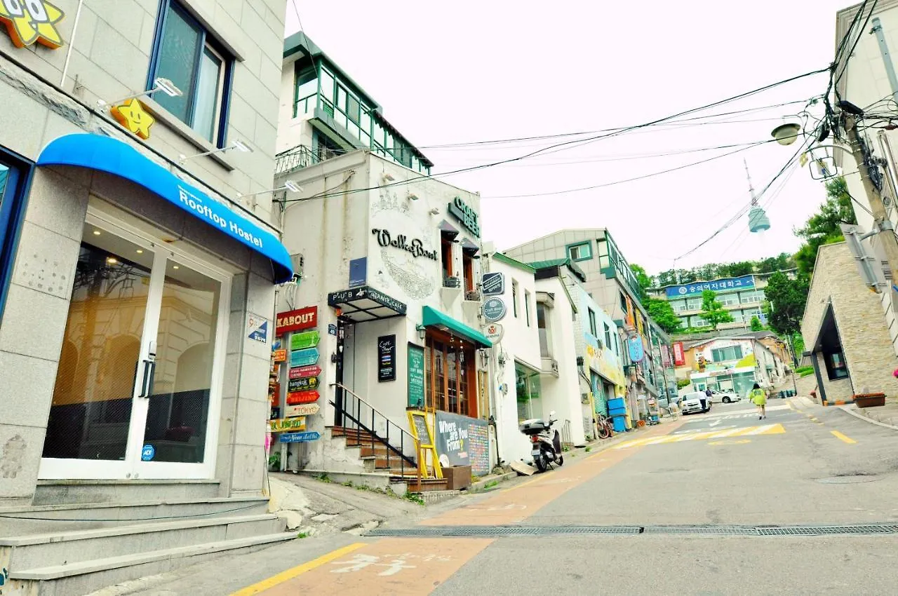 OYO Rooftop Hostel Seoel