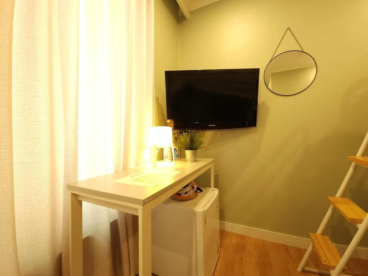 *** מלון סיאול Oyo Rooftop Hostel קוריאה הדרומית