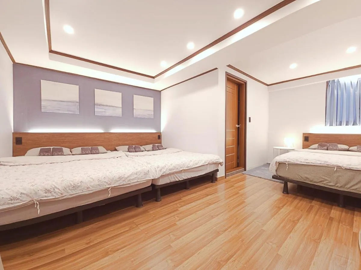 Oyo Rooftop Hostel Σεούλ