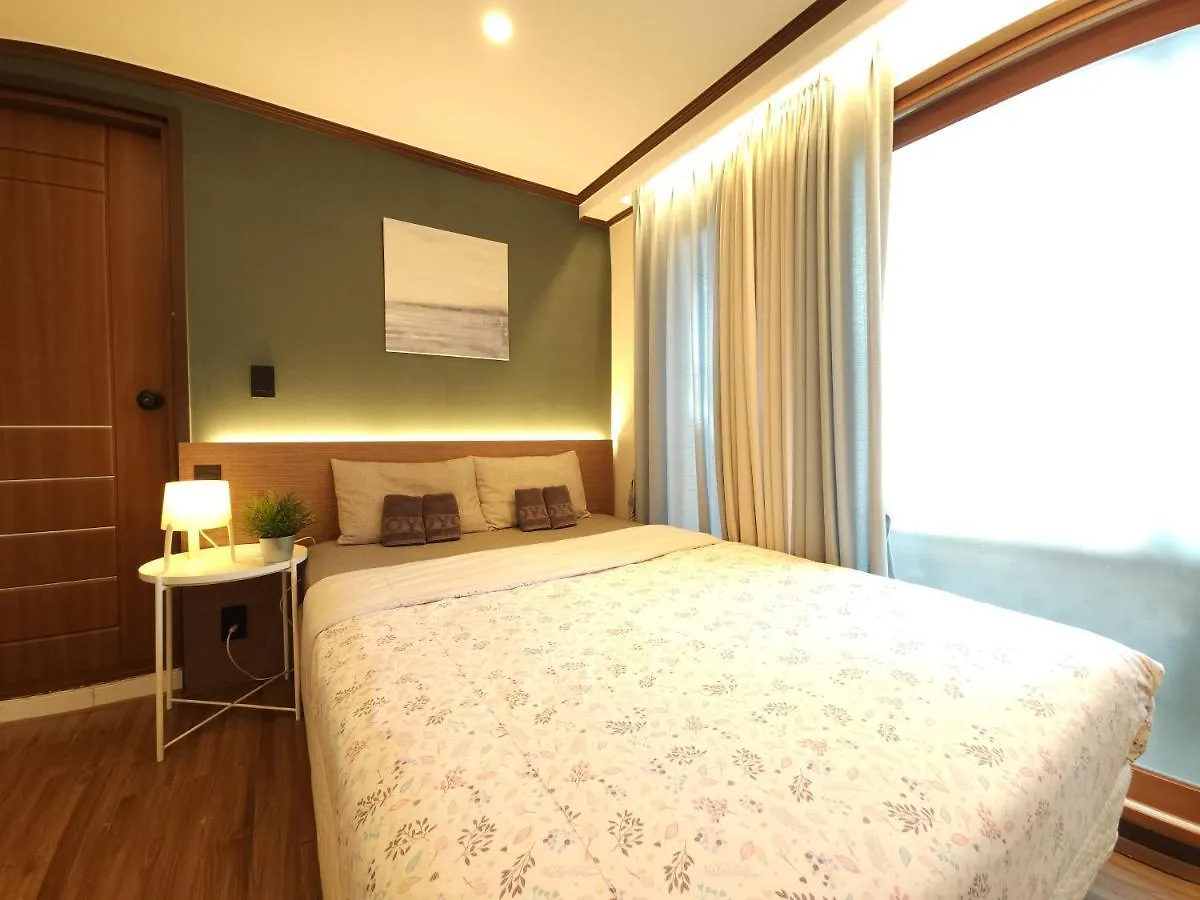 Hotel Oyo Rooftop Hostel Seul