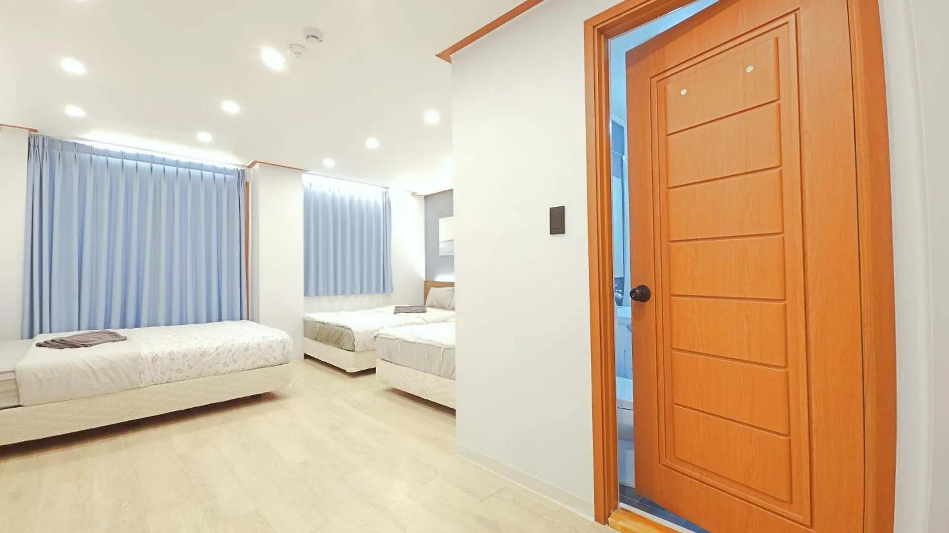 *** Ξενοδοχείο Oyo Rooftop Hostel Σεούλ Νότια Κορέα
