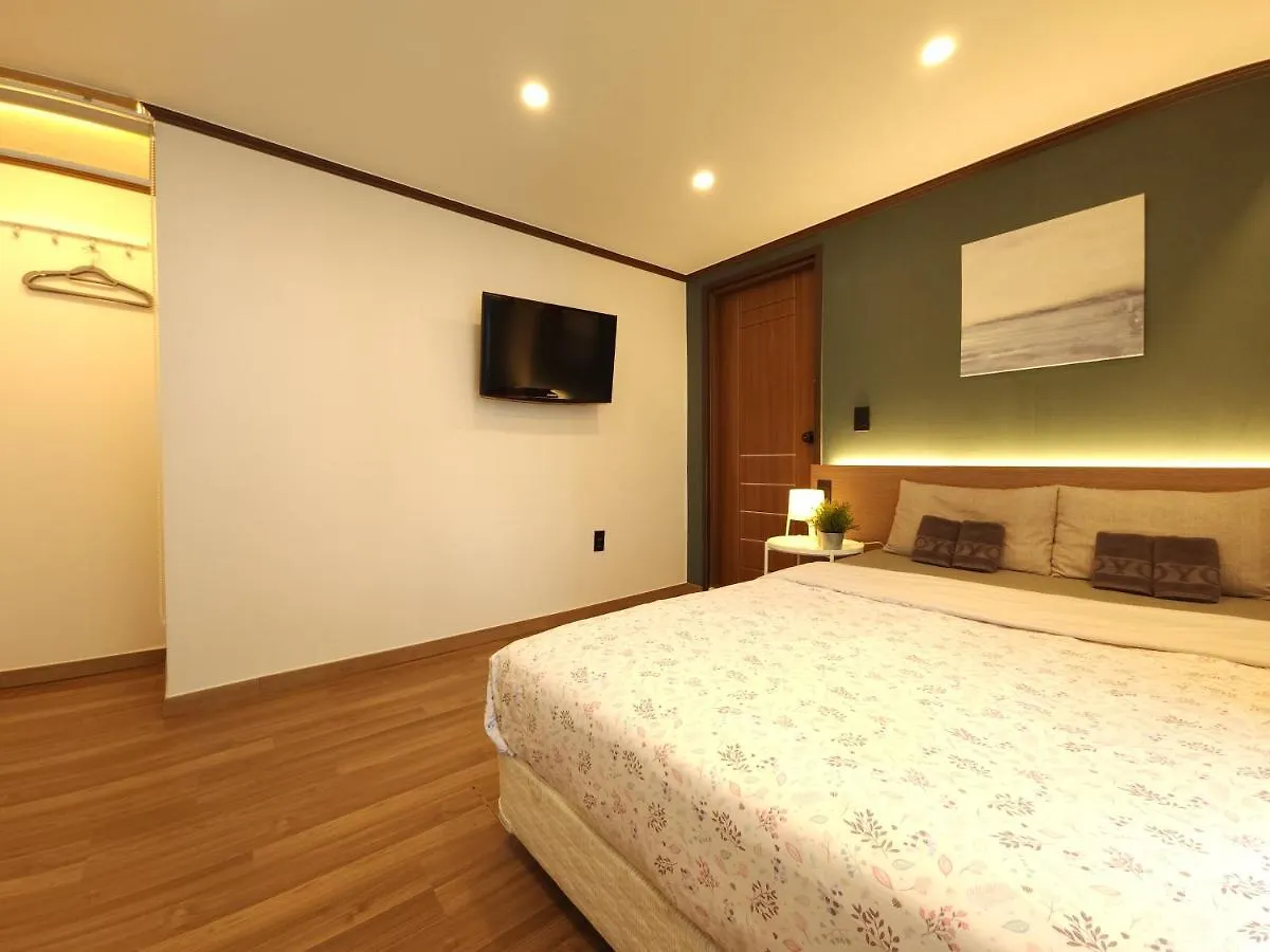 *** Hotel Oyo Rooftop Hostel Seul Corea del Sud
